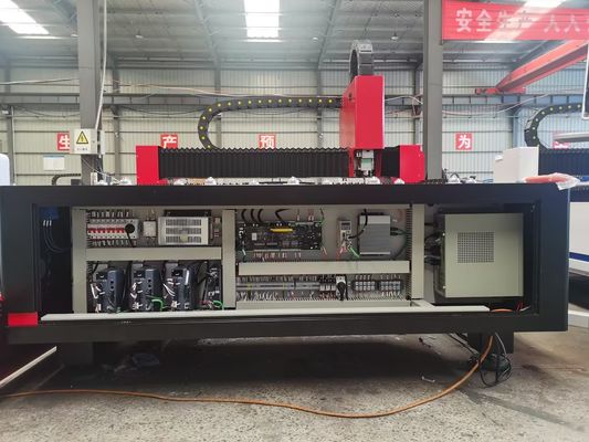 1000W-6000W Metal 3015 Fibra Laser Cutter Máquina de corte a laser para corte de chapas de alumínio de cobre de aço de ferro