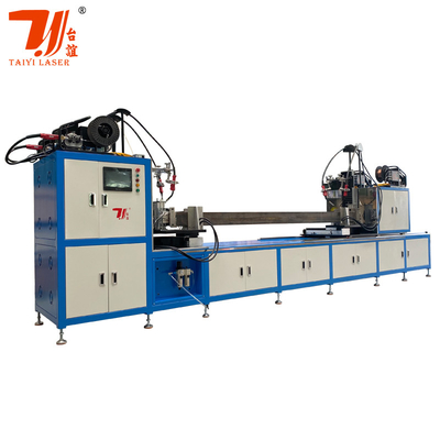 Máquina de soldar de grande dimensão integrada