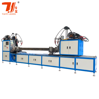 Máquina de soldar de grande dimensão integrada