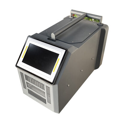 Laser de pulso de 400 W para solda de precisão de pequenos logotipos e letras decorativas