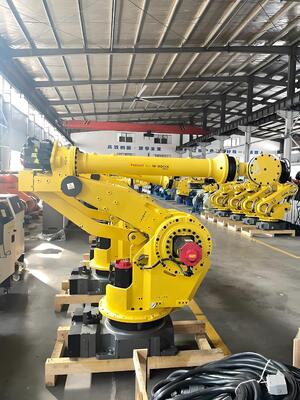 Sistema de corte a laser robótico FANUC com fonte de laser de fibra IPG de 3000W-6000W para peças automotivas e componentes aeroespaciais