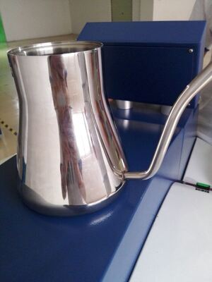 Máquina automática de soldagem a laser com caçamba de aço inoxidável