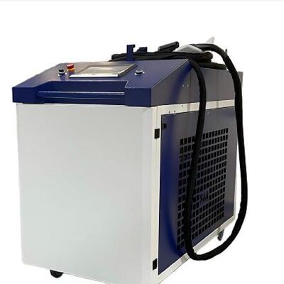 Máquina de Limpeza a Laser Contínua CW Resfriada a Ar de 2000W para Remoção de Ferrugem em Grandes Áreas