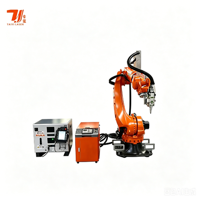 Soldadora laser de fibra IPG de alta precisão de 4000W com braço robótico industrial KUKA para fabricação automotiva