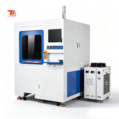 Máquina de corte a laser de fibras de pequeno porte O cortador a laser de alta precisão 600*600 para chapas de metal